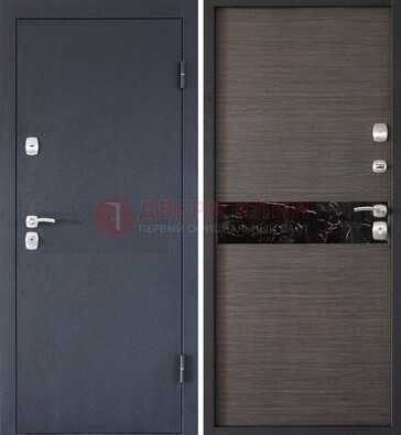 Черная железная дверь с порошковым напылением МДФ внутри ДП-114 в Истре
