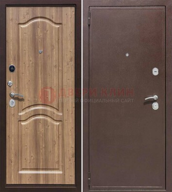 Коричневая железная дверь с порошковым окрасом ДП-191 в Истре