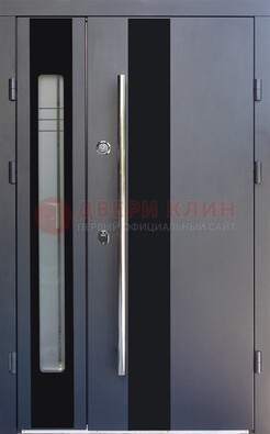 Серая стальная дверь со стеклом ДС-11 в Истре