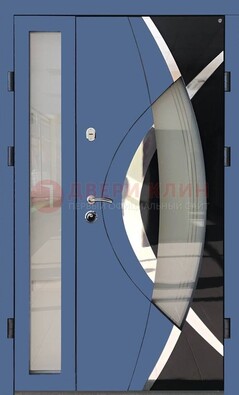 Синяя металлическая дверь со стеклом и узором ДС-13 в Истре
