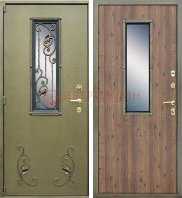 Офисная железная дверь со стеклом и ковкой ДСК-44 в Истре