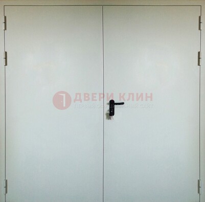 Белая металлическая противопожарная дверь ДТ-8 в Истре