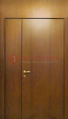 Светлая  тамбурная дверь ДТМ-22 в Истре