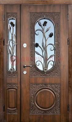 Железная дверь с виноритом и ковкой ДВТ-180 в Истре