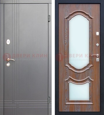 Серая входная дверь со светлой МДФ и зеркалами внутри ДЗ-77 в Истре
