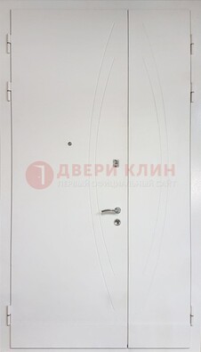 Современная полуторная стальная дверь с МДФ панелью ПЛ-25 в Истре